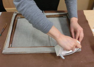 保存修復 裏面の処理 絵画の保存修復作業30